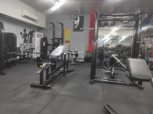 عکس باشگاه بدنسازی ضربان 