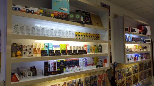 عکس محصولات فرهنگی اهورا