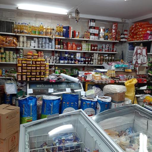 عکس سوپرمارکت معین