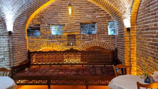 عکس دیزی سرای عیران