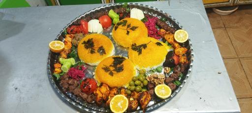 عکس رستوران زحل