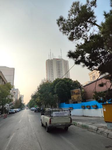 عکس مجتمع مسکونی تجاری ابن سینا