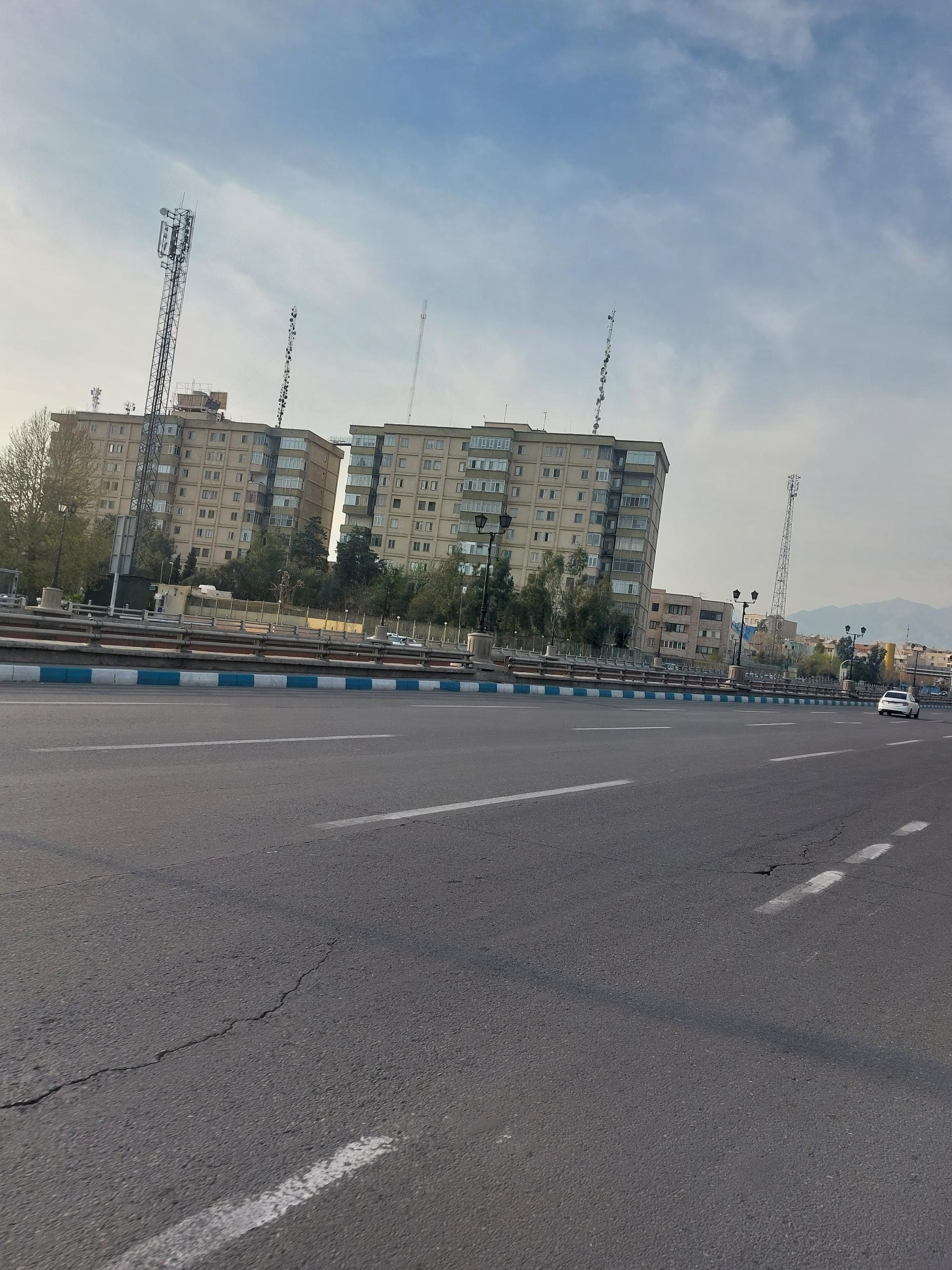 عکس مجتمع مسکونی آرین