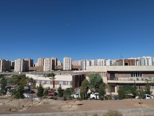 عکس اداره پست پرند