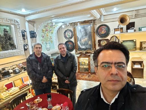 عکس کافه موزه گرامافون