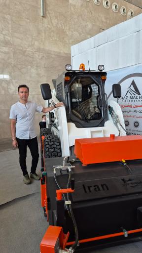 عکس کارگاه صنعتی ایران بابکت 