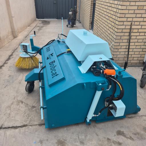 عکس کارگاه صنعتی ایران بابکت 