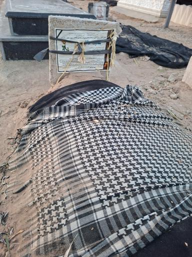 عکس مزار سکینه عاشوری