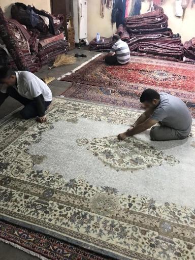 عکس قالیشویی صداقت