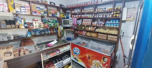عکس سوپرمارکت ستاره شمال