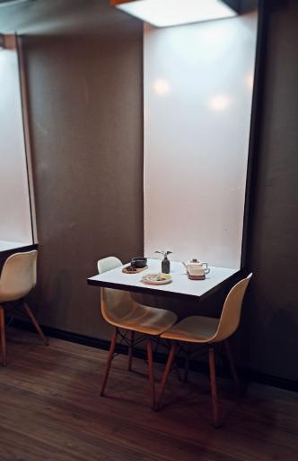 عکس کافه بارُن