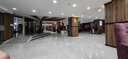 عکس مجتمع آموزشی فرهنگی رویان بانک سپه 