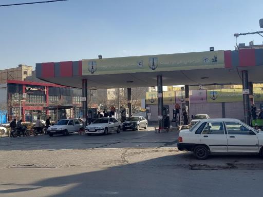 عکس پمپ بنزین عبدالمطلب