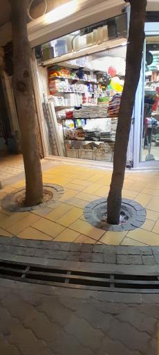 عکس فروشگاه ظروف پلاستیک بخشی