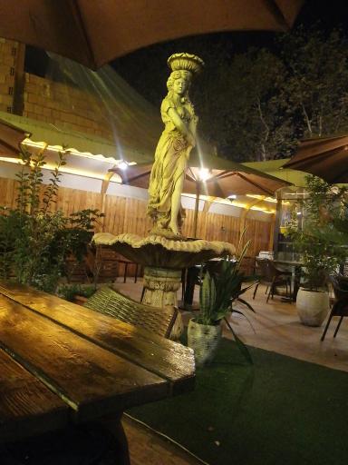 عکس کافه روما