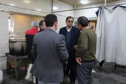 عکس سلف غذاخوری دانشکده فنی و حرفه ای شهید قاضی طباطبایی