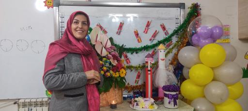 عکس دبستان دخترانه ساره