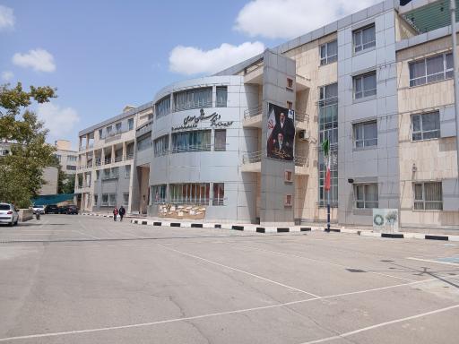 عکس دبیرستان دخترانه سعدی