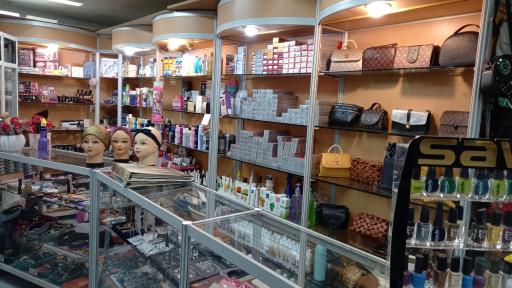 عکس فروشگاه تانیش