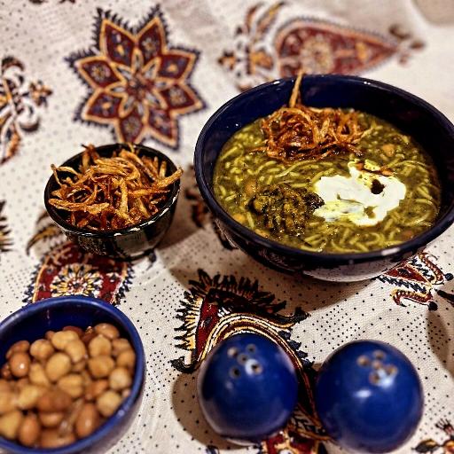 عکس آشپزخانه کاکوشیرازی زرند