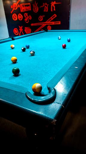 عکس باشگاه بیلیارد تات اندیشه