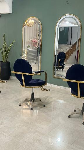 عکس آموزشگاه و سالن زیبایی ماهك مدني