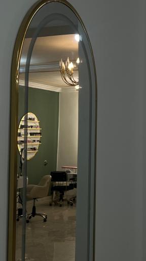 عکس آموزشگاه و سالن زیبایی ماهك مدني