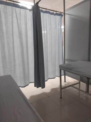 عکس درمانگاه شبانه روزی فارابی آستارا