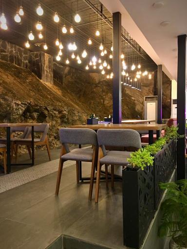 عکس رستوران مهرداد