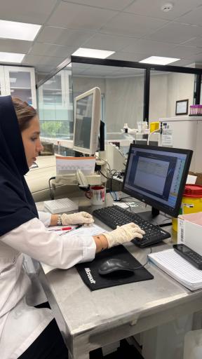 عکس آزمایشگاه پاتوبیولوژی دکتر ویشکائی