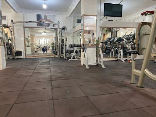 عکس باشگاه بدنسازی هیلدا