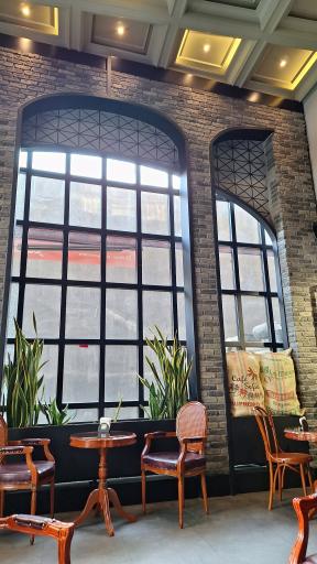 عکس کافه برشته کاری بیدار