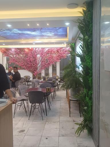 عکس کافه جفت شیش