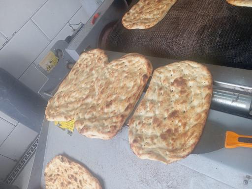 عکس نانوایی سنتی
