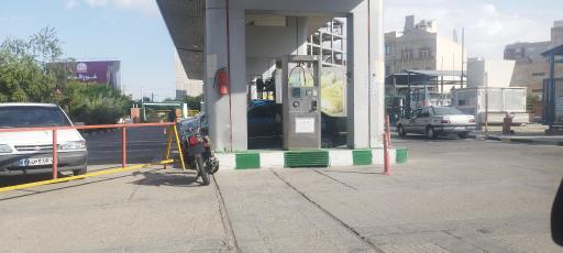 عکس پمپ گاز CNG