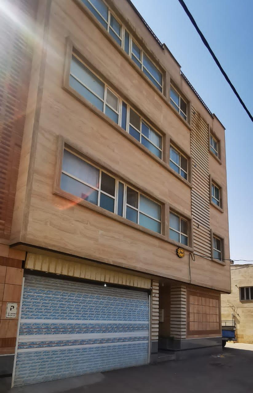 عکس مجتمع مسکونی بهار