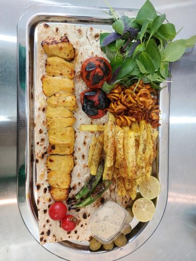 عکس کمپ کباب 