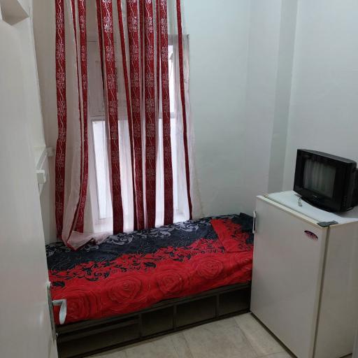 عکس اقامتگاه پدر