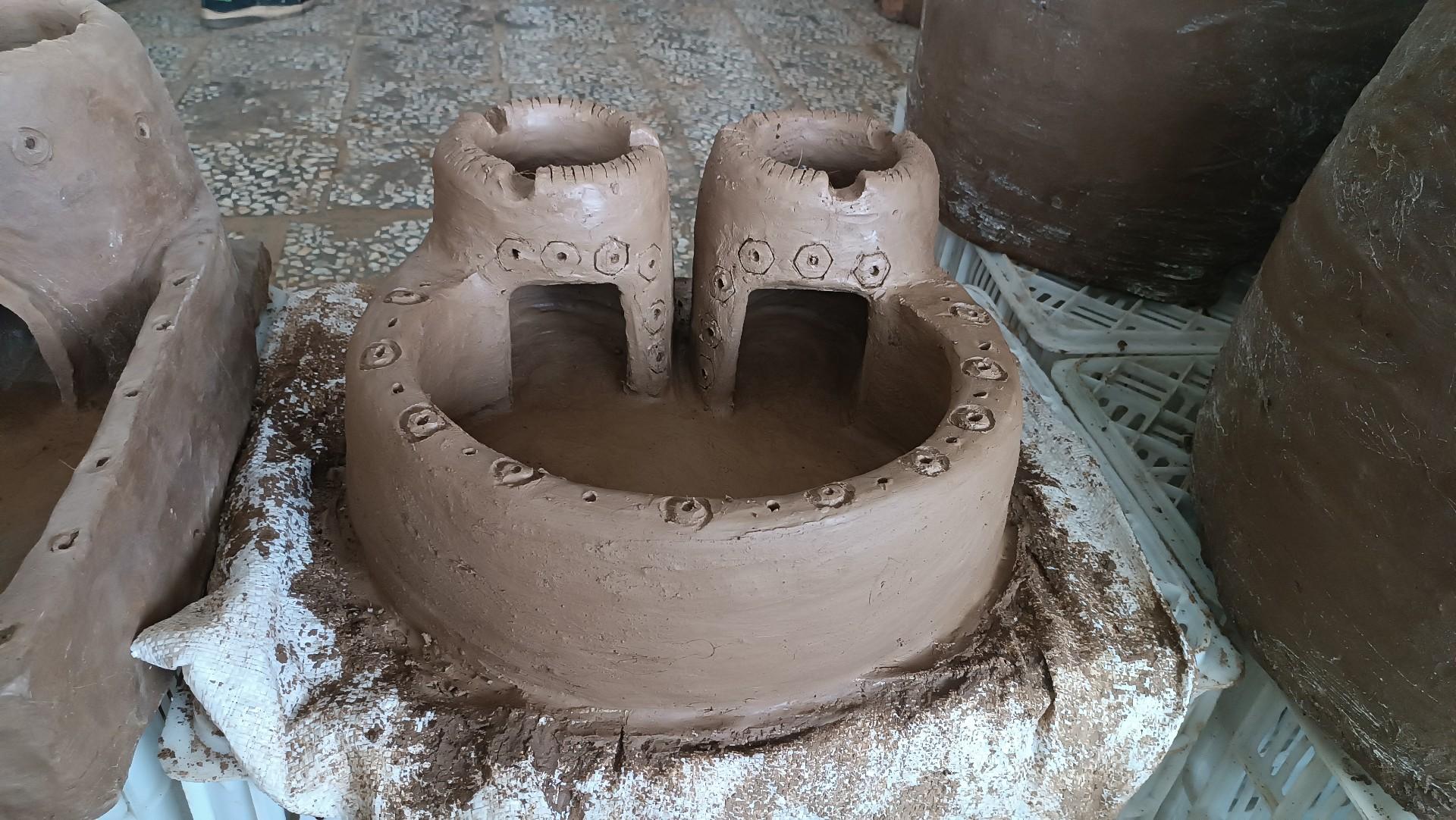 عکس کارگاه تنور گلی قلی زاده 