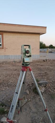 عکس نقشه برداری