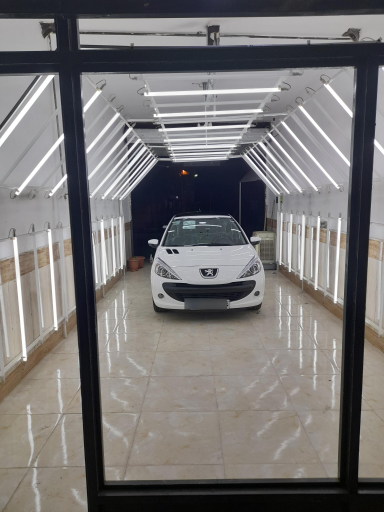 عکس مرکز کارشناسی تشخیص رنگ زائر