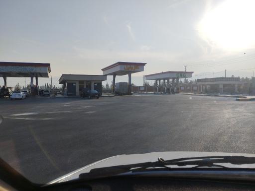 عکس پمپ گاز دانشگاه امیرالمومنین 