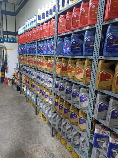 عکس تعویض روغن زارع