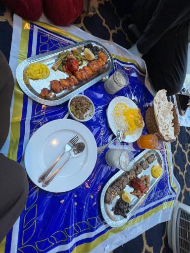 عکس رستوران باغ وزرا
