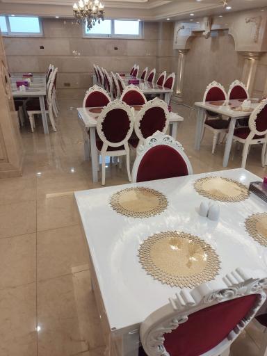 عکس رستوران مرمر