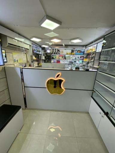 عکس موبایل سایه