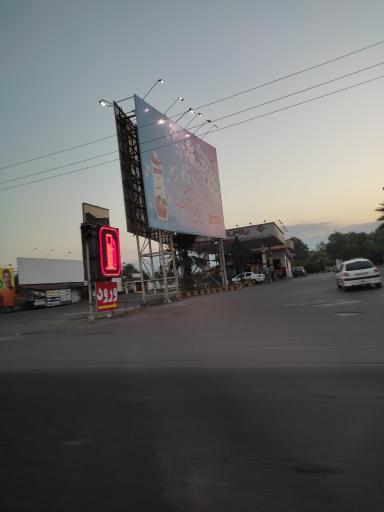 عکس پمپ بنزین عبداله زاده