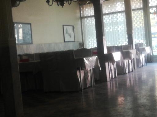 رستوران گلستان شهر قدس