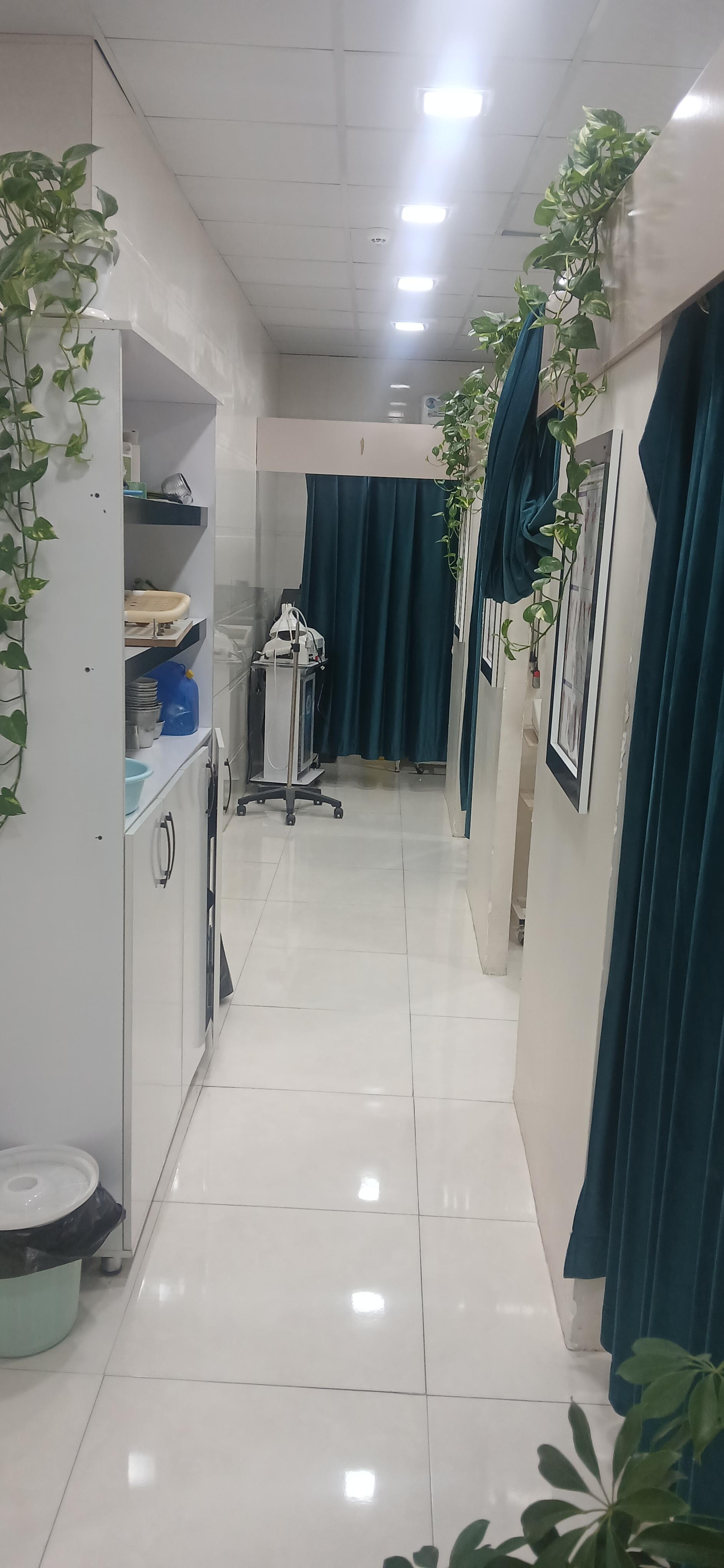 عکس فیزیوتراپی امام حسین علیه السلام 