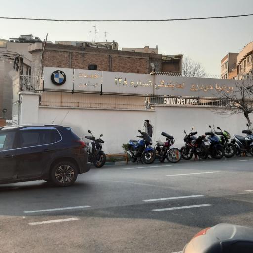 عکس گروه خودرویی هویک (پرشیا خودرو نمایندگی شماره 128)